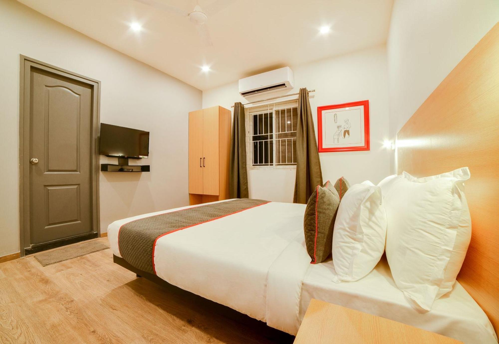 Super Townhouse Hosur Main Road Bommanahalli Near Gopalan Innovation Mall Bangalore Luaran gambar