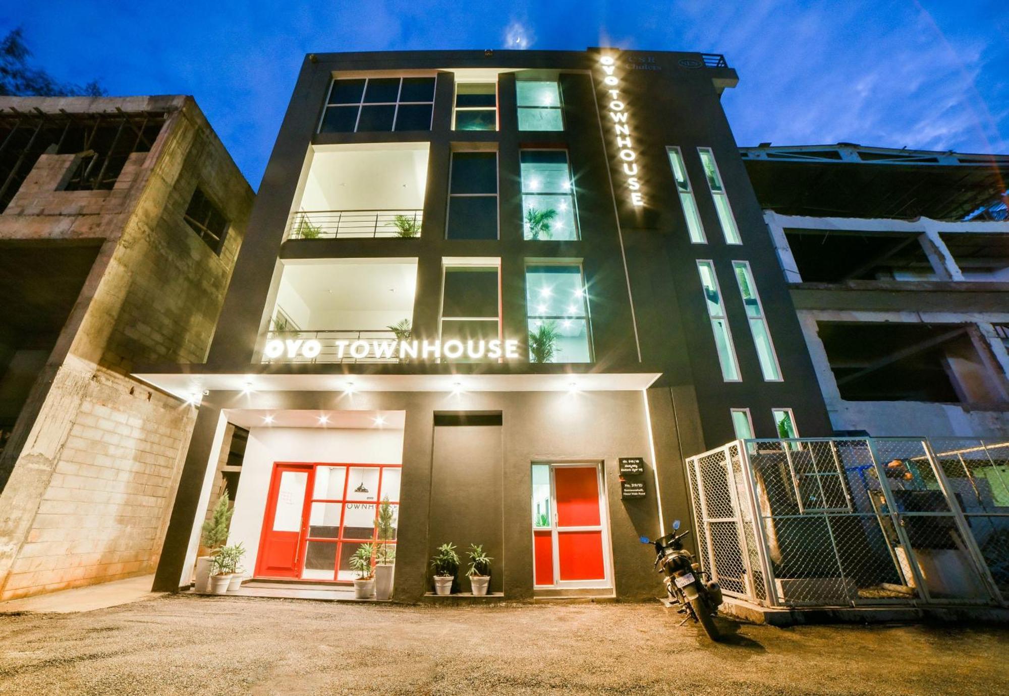 Super Townhouse Hosur Main Road Bommanahalli Near Gopalan Innovation Mall Bangalore Luaran gambar