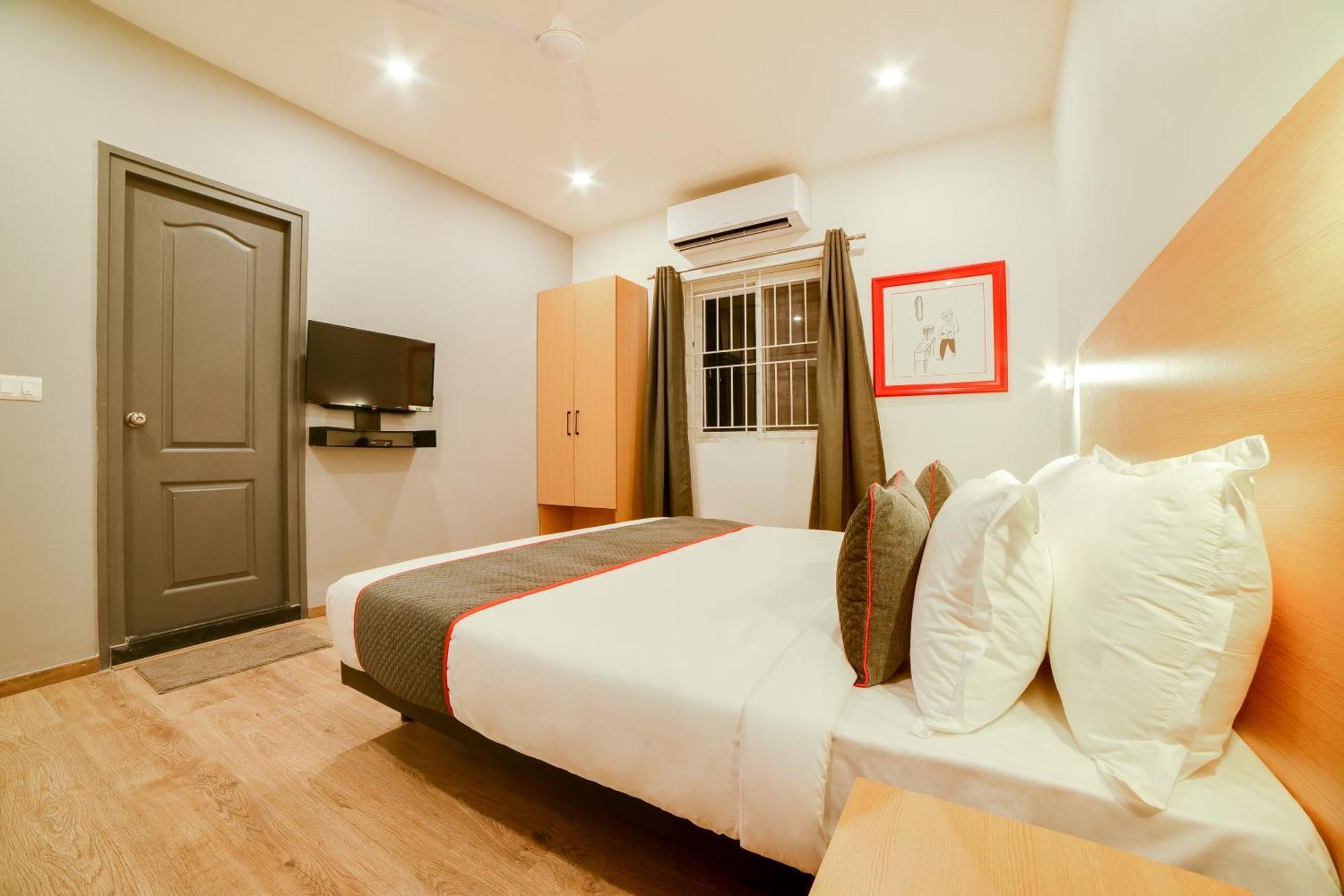Super Townhouse Hosur Main Road Bommanahalli Near Gopalan Innovation Mall Bangalore Luaran gambar